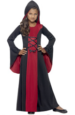 Hooded Vampiress
